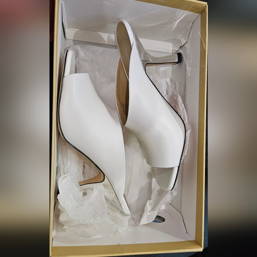 Michael Kors Cream Open-Toe Mules - Picture 4 of 7